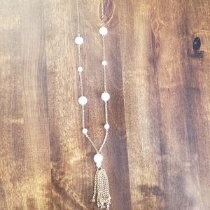 Art Deco style gold colored necklace with faux pearls and white beads